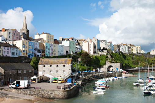 Welsh house prices fall by £1,344 in 12 months