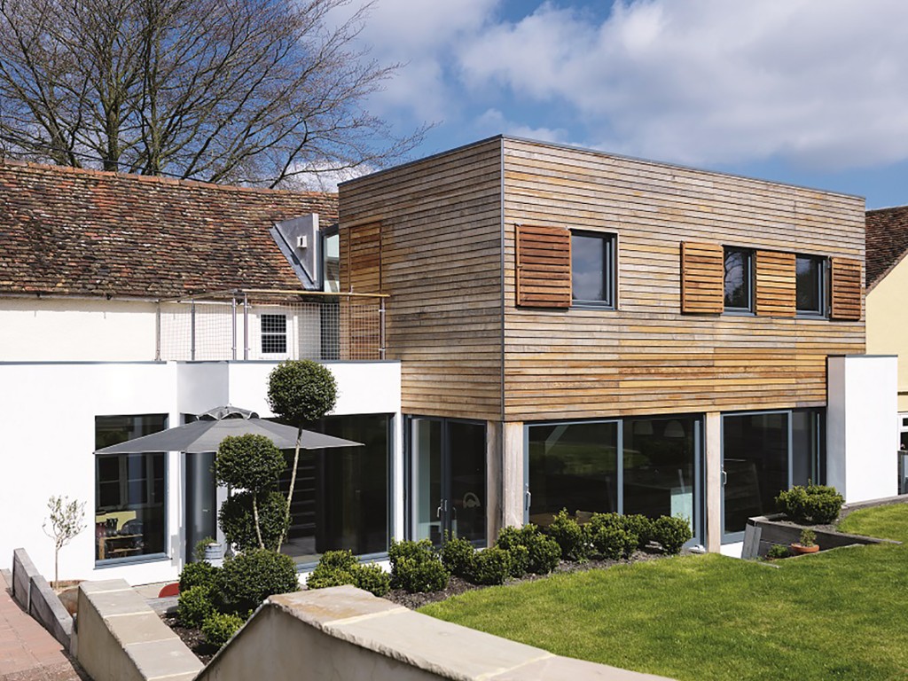 Exterior-credit-Alastair-Nicholls-900x675-1024x768.jpg