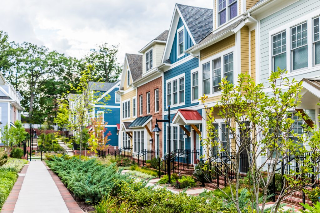 houses-colourful-1024x683.jpg