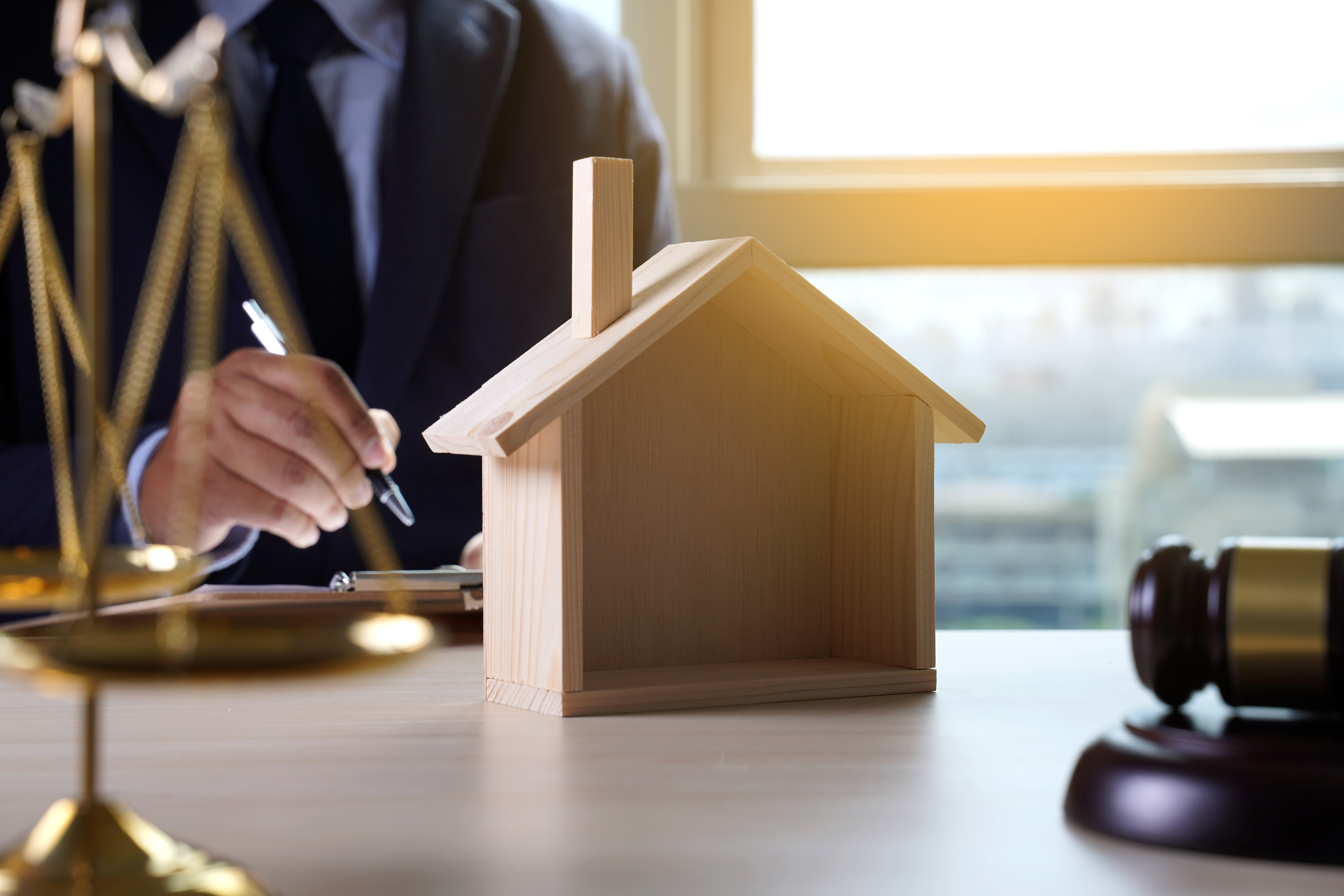 Buying or selling a home: How to find a good conveyancer