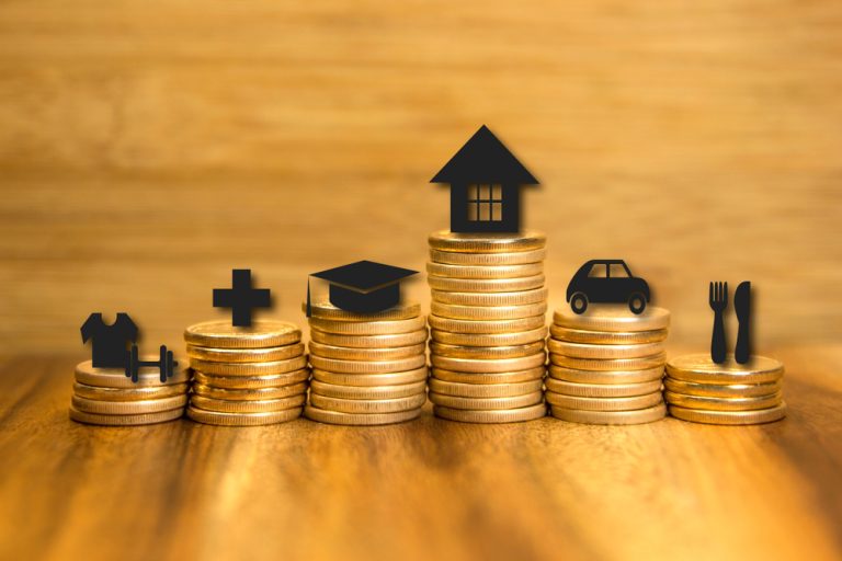 Rate rises on unsecured loans add £900 to homeowners’ debt