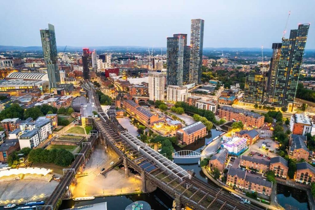 Manchester-buy-to-let-hotspots-landlords-postcode-city-1024x682.jpg