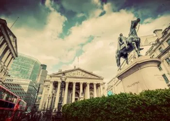 Interest rates cut to 4.25%: Should buyers wait or move now?
