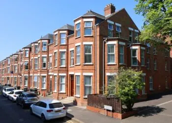 northern-ireland-house-prices-belfast-property-market-1-350x250.webp