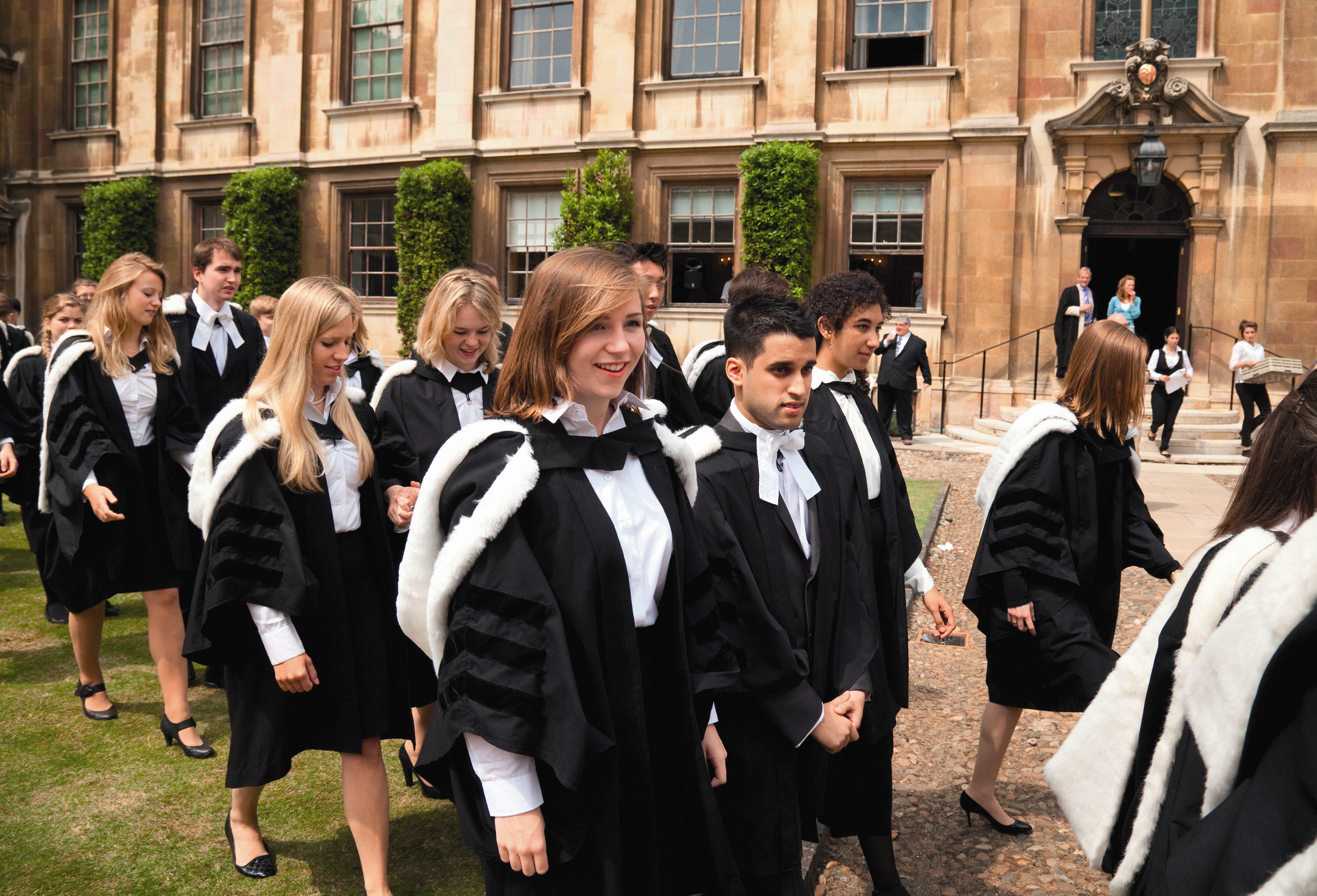 cambridge graduation robes