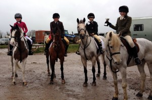 Queen's_College_riders_at_Stockland_Lovell