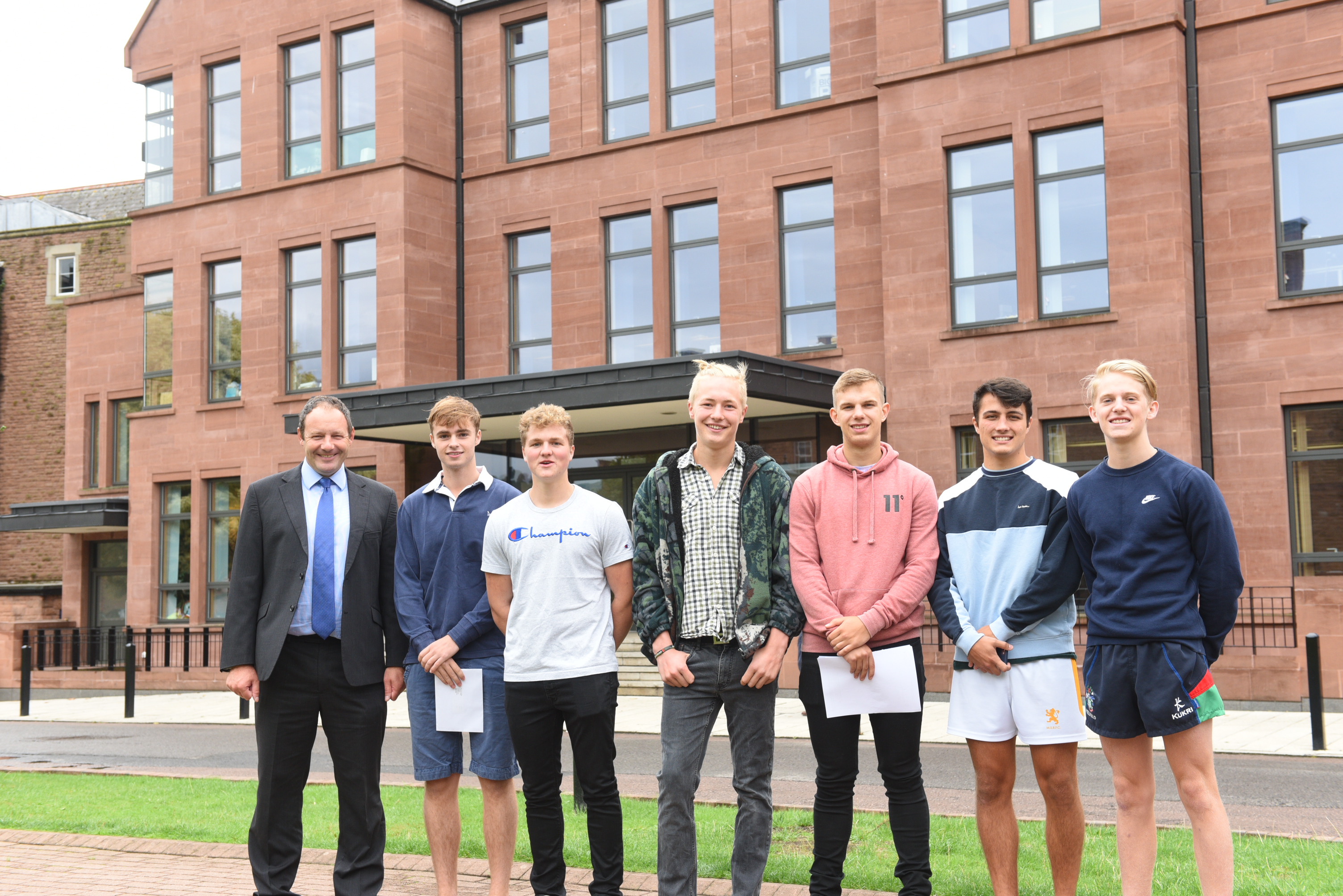 Excellent Alevel results at Monmouth School for Boys