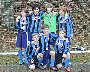 Dunhurst U13, Proud winners of football tournament