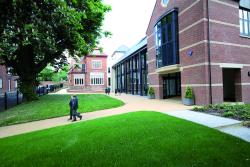 Lincoln Minster School