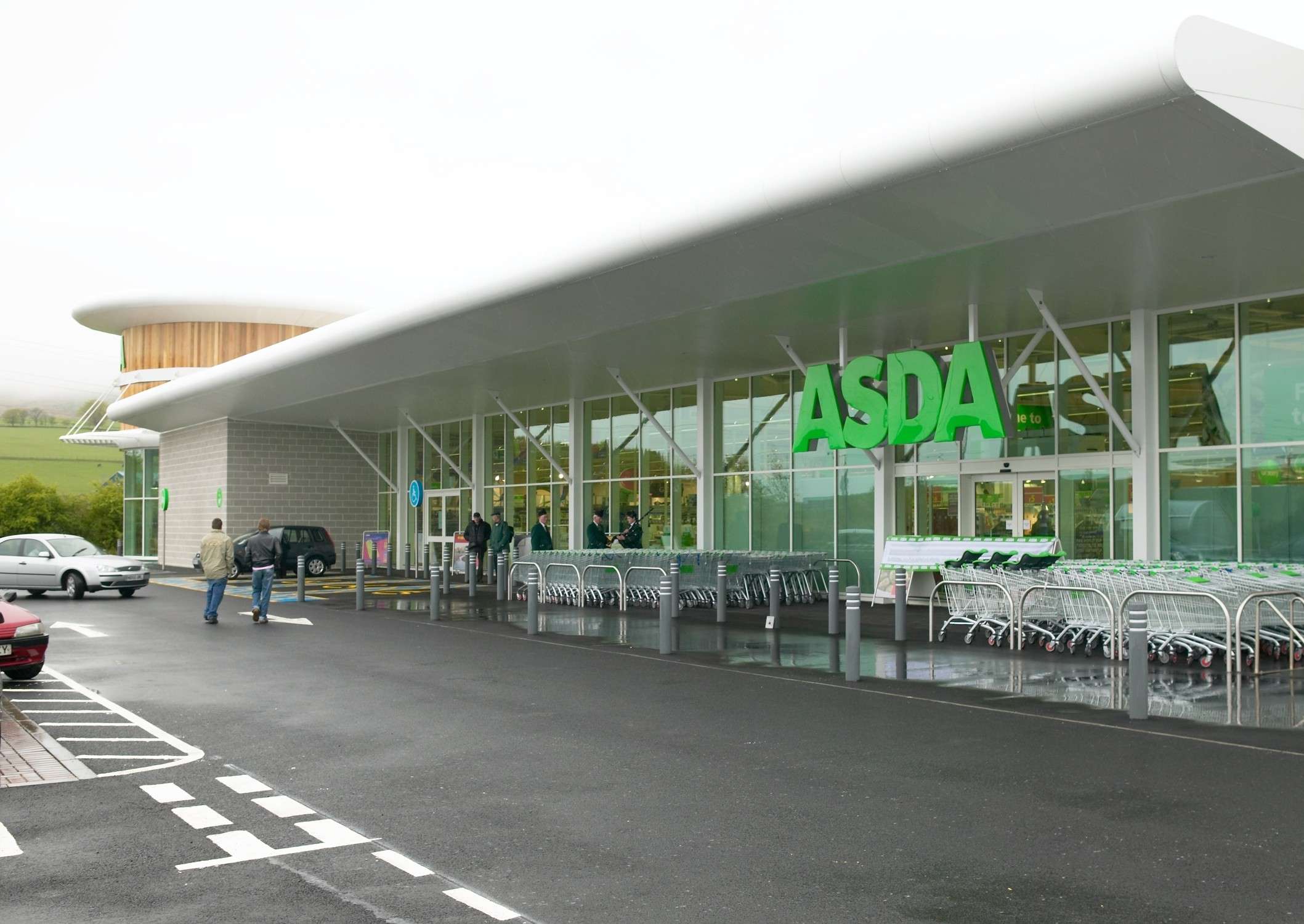 Asda to trial click and collect services at tube stations