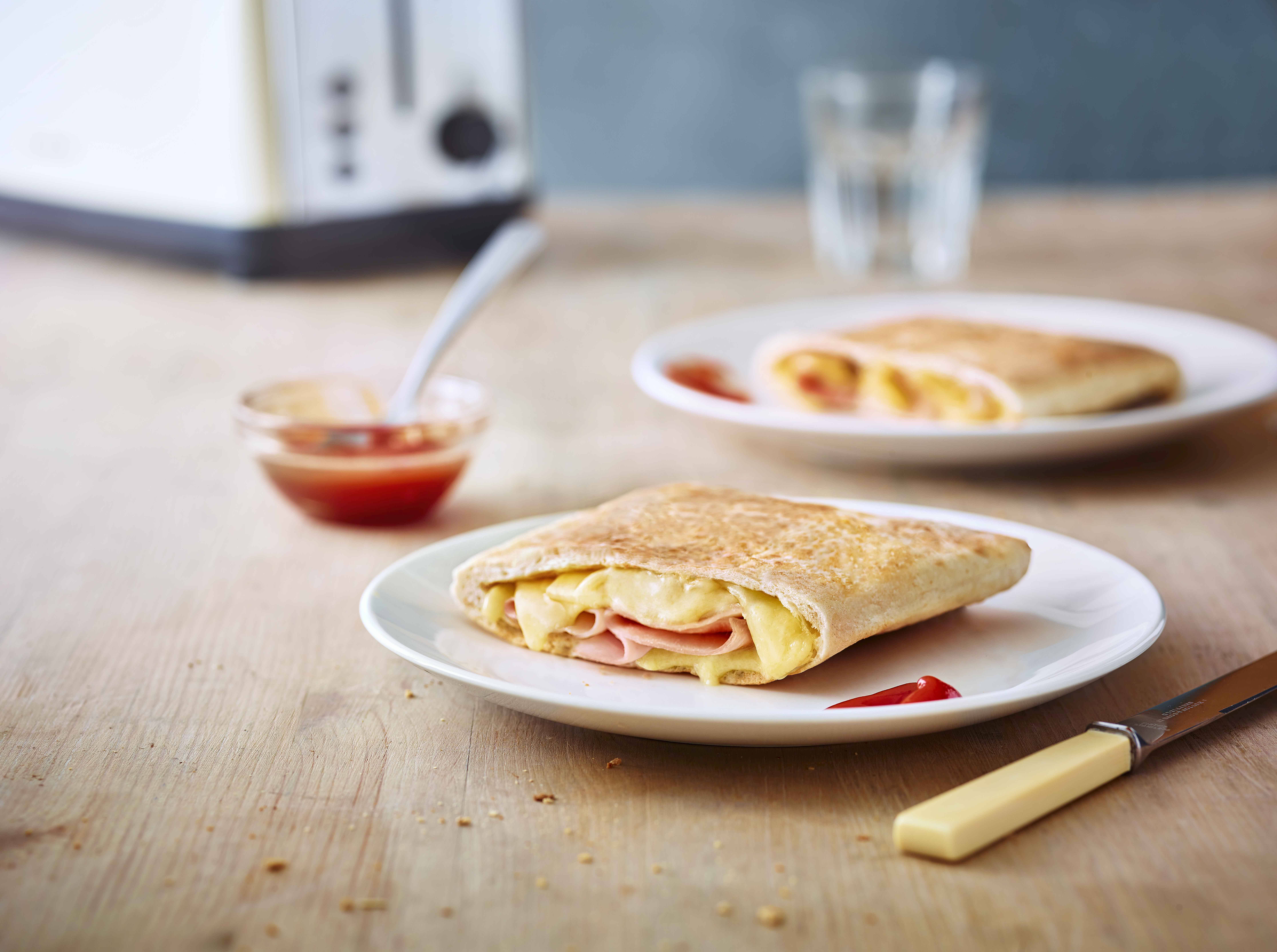 Warburtons unveils Toastie Pockets