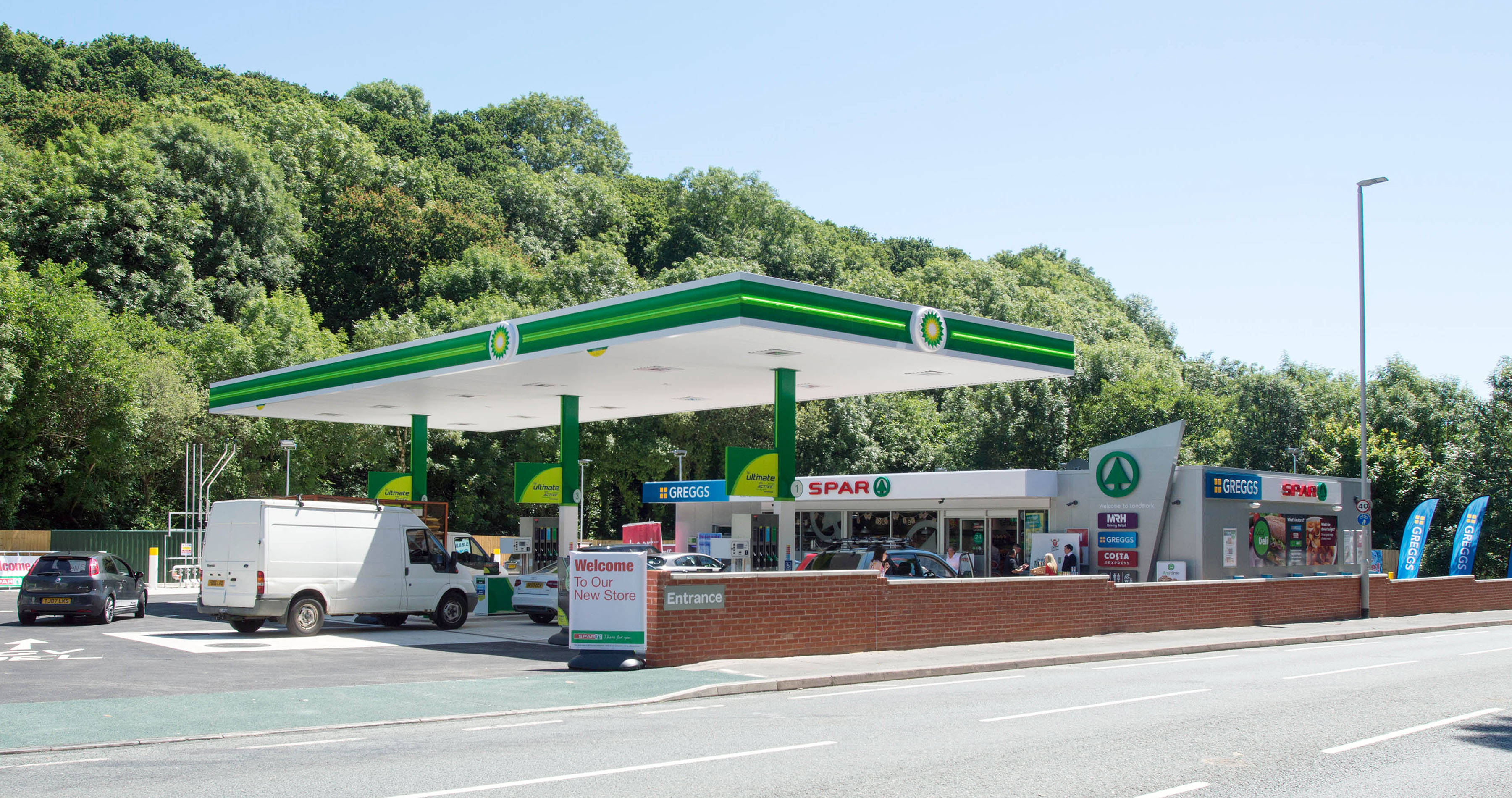 New Spar store opens following Plymouth forecourt renovation