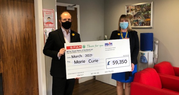 Spar-Scotland-has-been-collecting-money-for-Marie-Curie.jpg