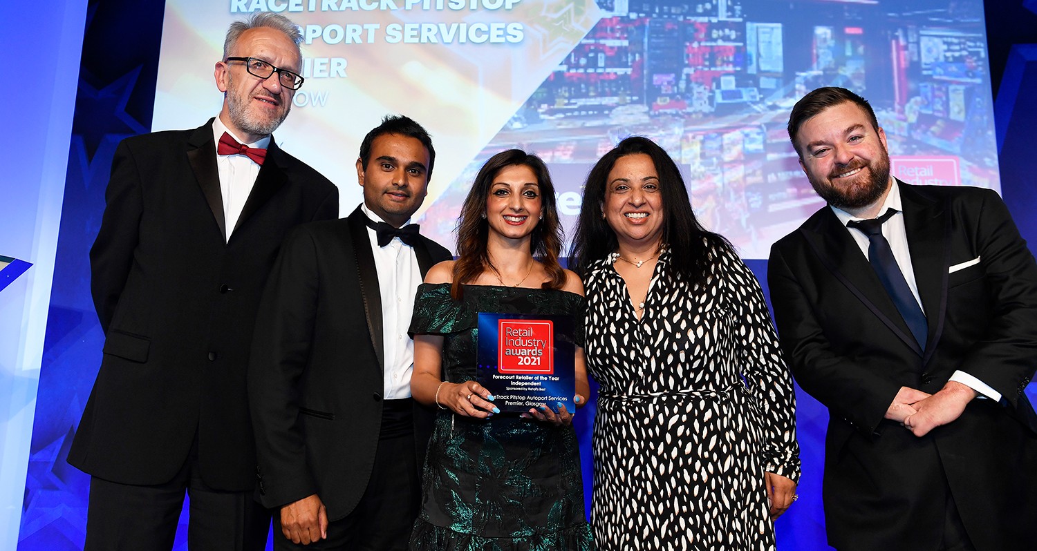 F RIAS COM EX 2021 visual data 7