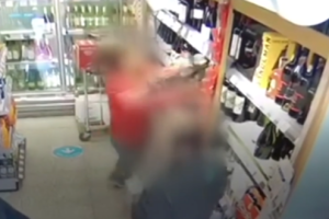Shop-worker-abuse-blurred-300x200.png