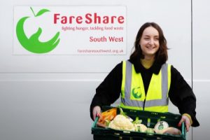 Spar-south-west-Volunteer-with-FareShare-South-West-this-Summer-300x200.jpg