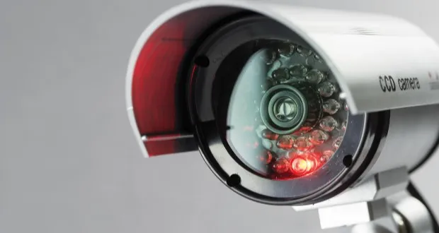 In-store AI security: Consumer concerns vs retailer benefits