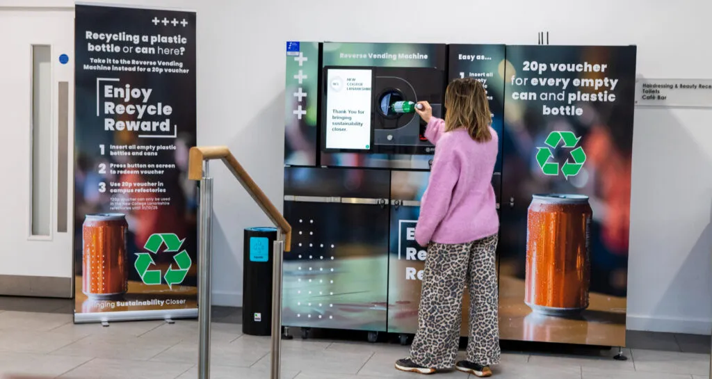 Students report success with incentivised DRS trial